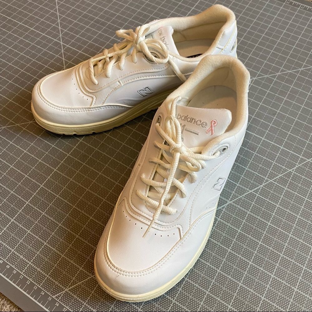 Vintage New Balance 811